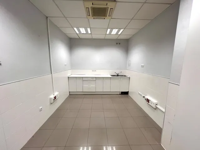 Local en venta en Calle de l'Alguer — 29