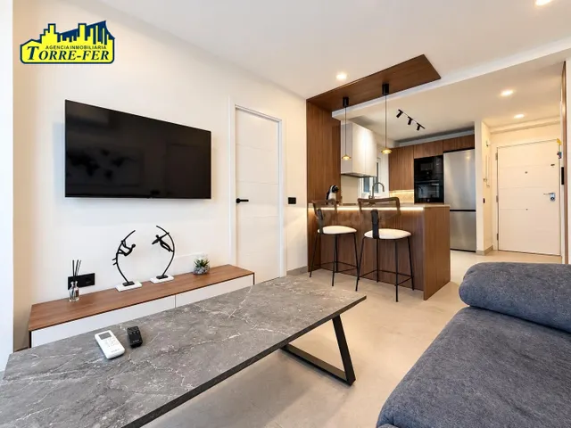 ¡piso de 2 dormitorios completamente reformado y amueblado junto a puerta purchena! — 2