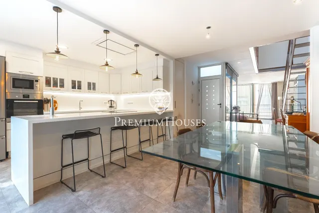 Casa con terraza en Les Casernes — 10