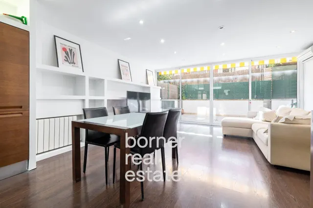 Chalet adosado en venta en Calle de Sant Josep — 5