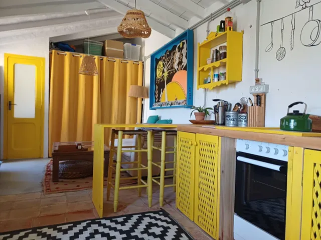 PARCELA DE TERRENO CON CASA CONSTRUIDA Y ARBOLES FRUTALES — 17