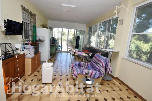 ¡chalet con piscina, zona de aparcamiento, placas solares y gran parcela! — 49