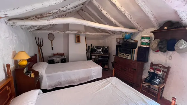 Casa de pueblo amueblada en calle peatonal céntrica — 17