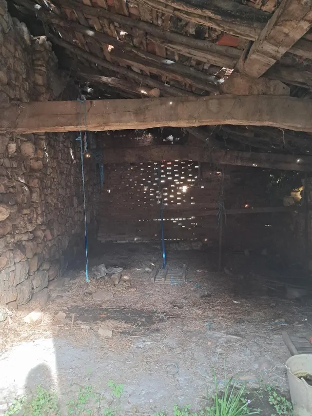 CASA DE PIEDRA EN ZONA RURAL — 12
