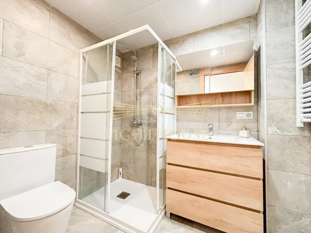 Excelente apartamento reformado en venta en Fenals — 11
