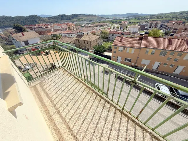Piso en Ayegui — 3