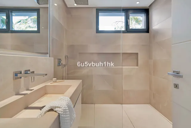 Chalet 6 habitaciones 476m² en venta - Marbella — 35