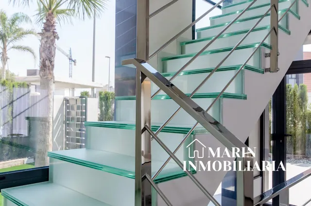 VILLAS DE LUJO EN LA DEHESA CAMPOAMOR ( ORIHUELA COSTA) — 31