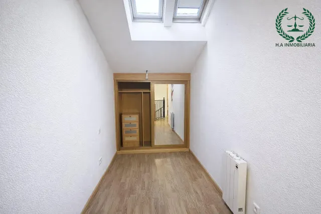 DUPLEX LUMINOSO EN EL MOLAR, CON TRASTERO — 13