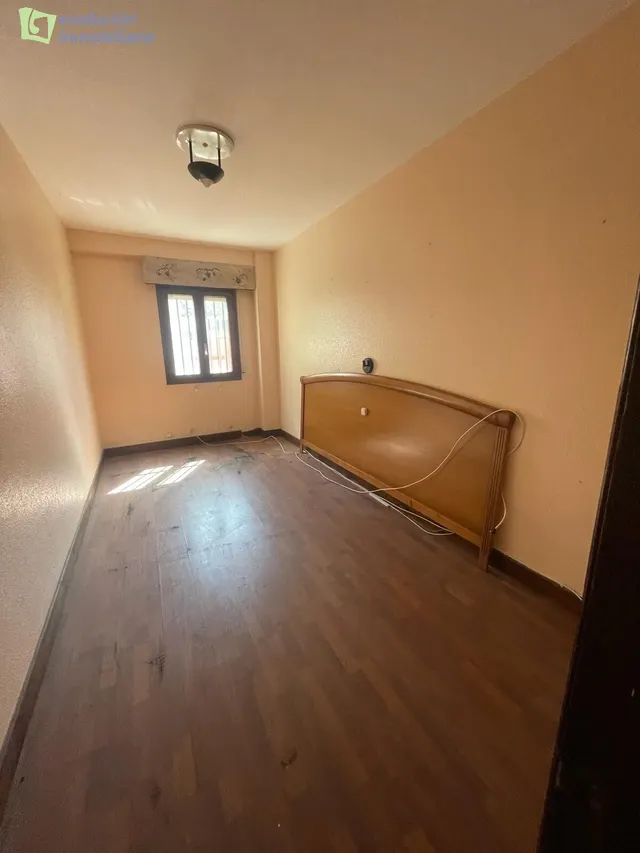 EDIFICIO/ HOTEL EN MERINDADES. IDEAL NEGOCIO RURAL — 27