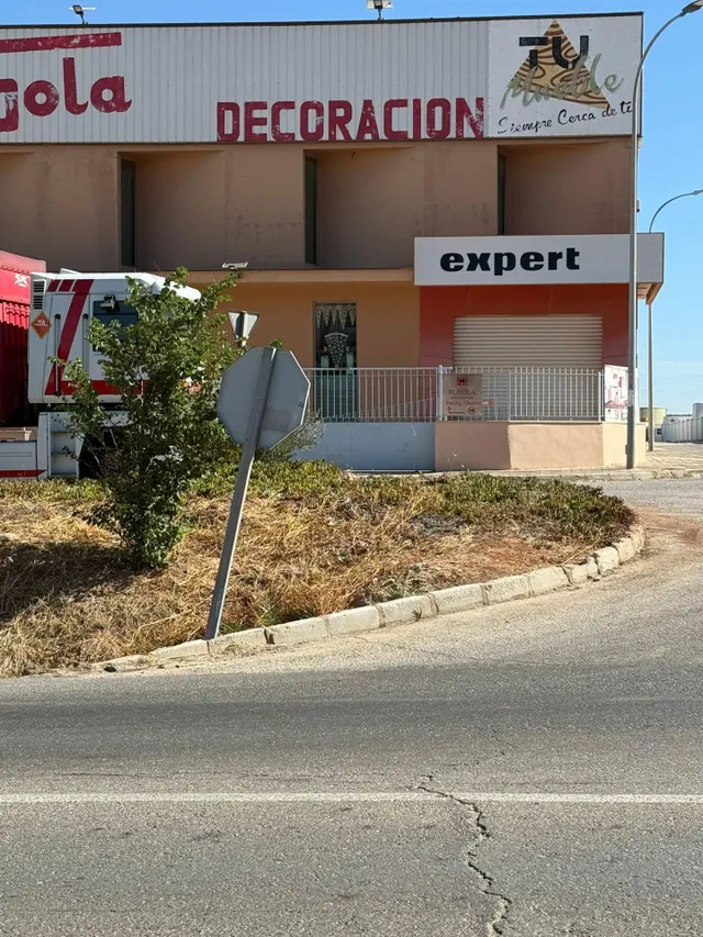 Terreno para la instalacion de una Residencia de ancianos ( Geriatrico) — 11