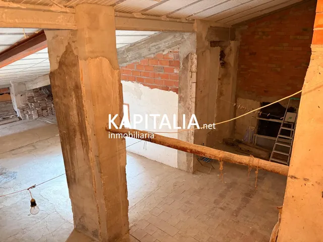 Casa de pueblo con jardin privado en Benialfaqui — 29