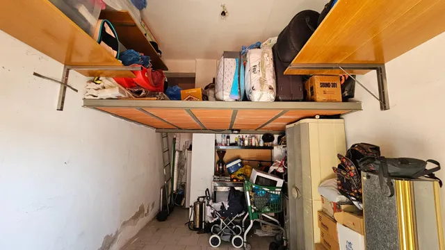 Almacén / Trastero con espacio para motos en el centro de Cullera — 8