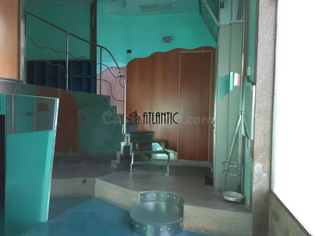 Local comercial 96m² en venta - Areal -Rosalía de Castro - foto 5