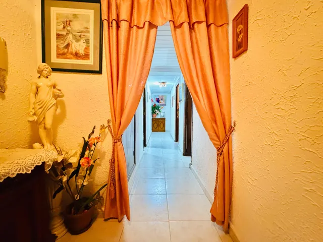 Amplia planta baja en Riba-roja — 27