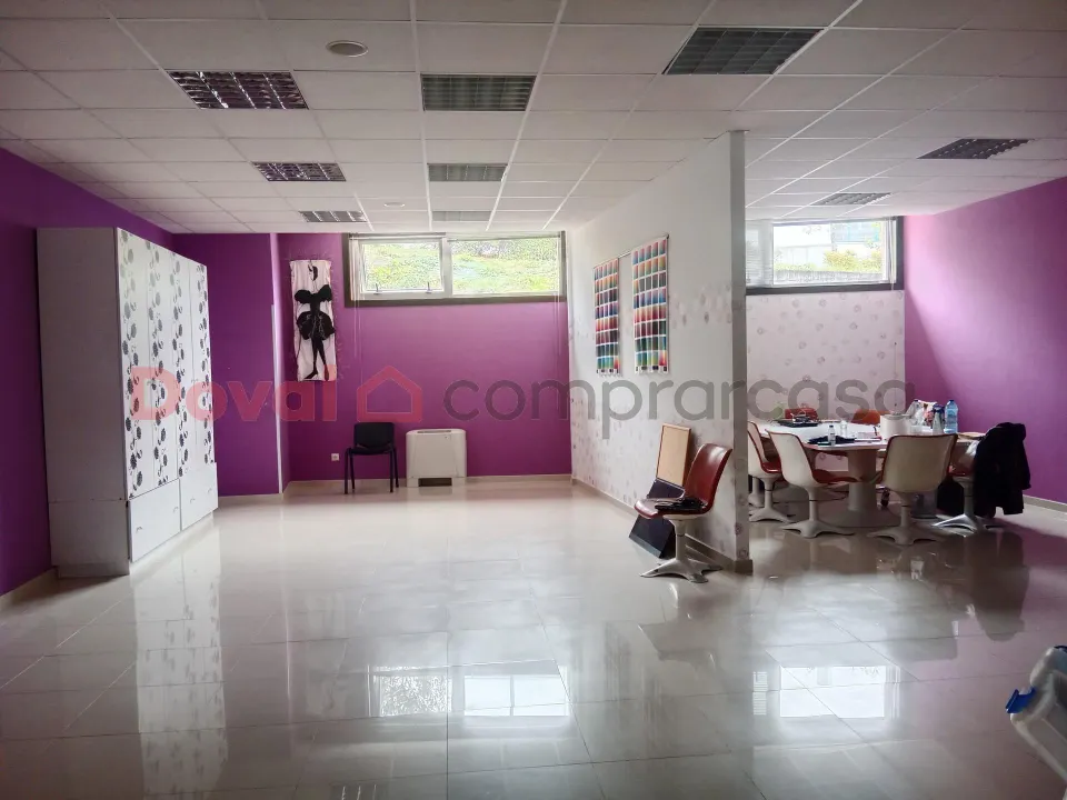 OFICINAS EN PARQUE TECNOLÓGICO DE VALLADARES