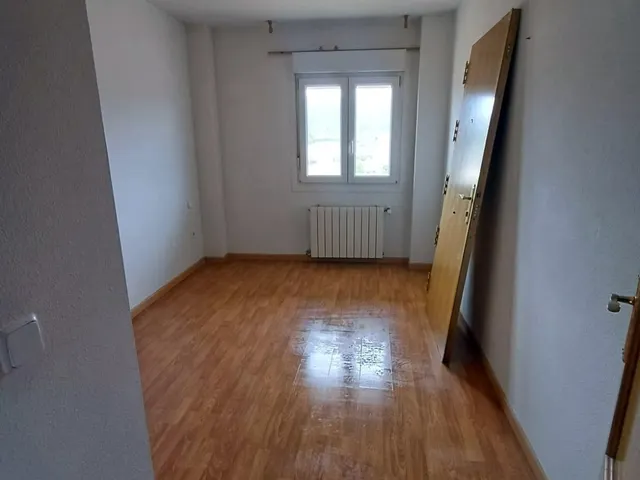 Encantador Piso en Las Navas del Marqués - Oportunidad Única — 12