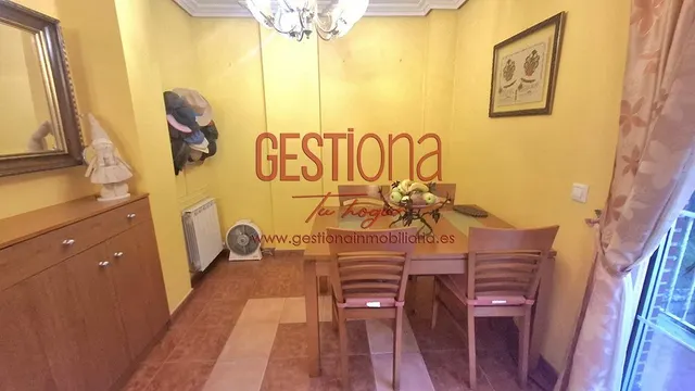 AMPLIO BAJO DE 3 habitaciones, CON TERRAZA JARDÍN A ESCASOS METROS DE LA PLAYA. ORIÑON — 8