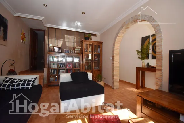 GRAN CASA CON TERRAZA TOTALMENTE REFORMADA — 7