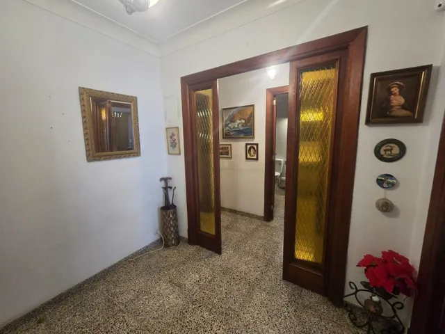 Gran piso todo exterior a  5 minutos del centro. — 25