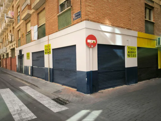 Local en alquiler y venta junto jardín Floridablanca — 8