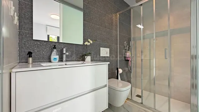 Apartamento 2 habitaciones 72m² en venta - PAU 8 - foto 4