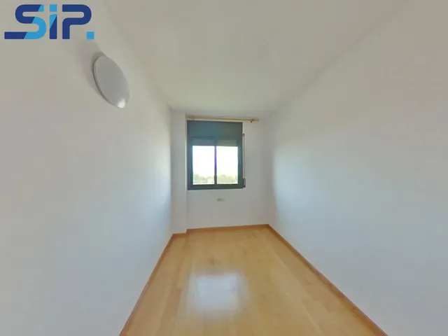 ¡Luminoso piso en venta en la Girada (Vilafranca)! — 9
