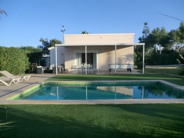 Casa de campo con piscina - foto 2