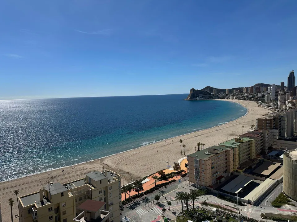 Apartamento en alquiler en Benidorm zona Poniente, 40 m2.