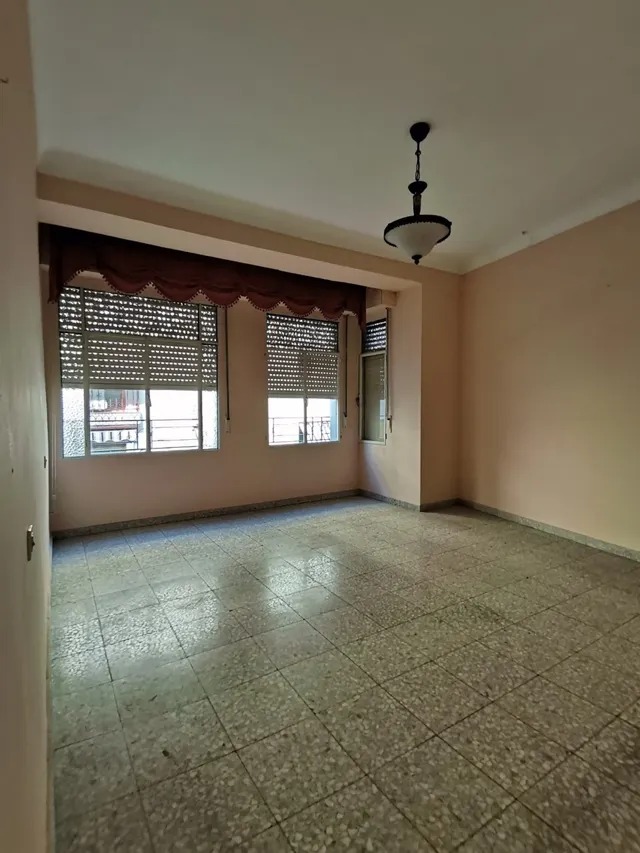 CASA A LA VENTA EN ZONA AVENIDA DE LA CONSTITUCION — 31