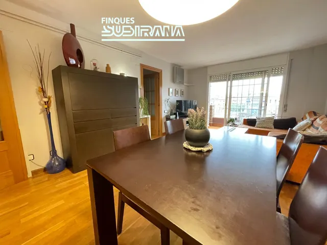 Lluminós pis de 3 habitacions a la zona de la Masuca, a Igualada. — 8