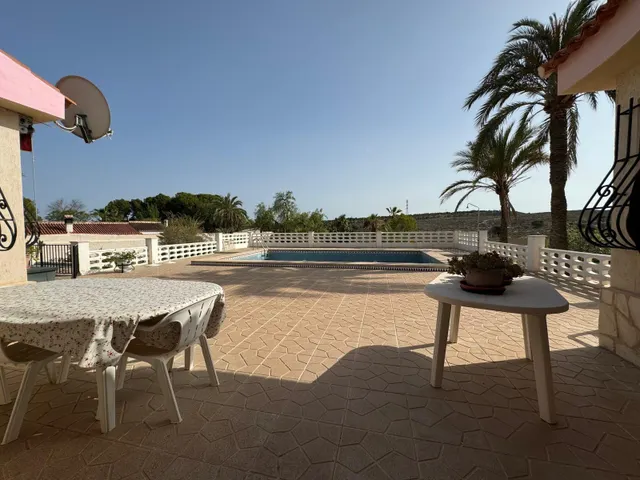 CHALET INDEPENDIENTE EN VENTA EN LAS PAULINAS-HOGAR PROVINCIAL ALICANTE — 39