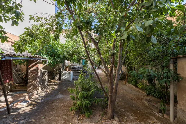 Atención promotores. Casa para derribar y hacer bloque de hasta 720 m2 de obra en Maracena centro — 8