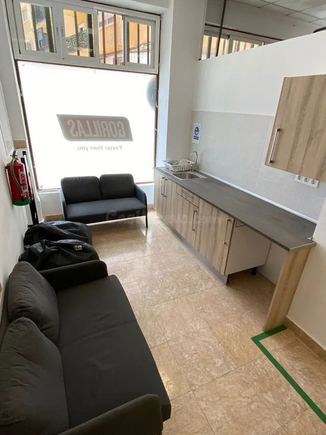 Local comercial 368m² en venta - La Princesa-Huelin — 5