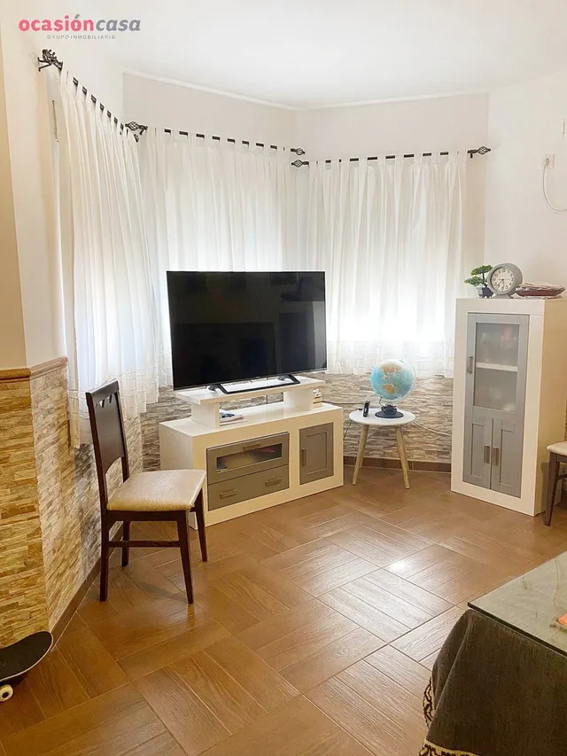PARCELA DE 700 m2 , con 2 casas equipadas de cocina , habitaciones , baños ...! — 22