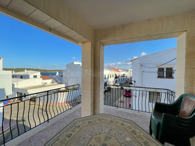 F170 - Casa de pueblo con piscina en el centro de Fornells - foto 3