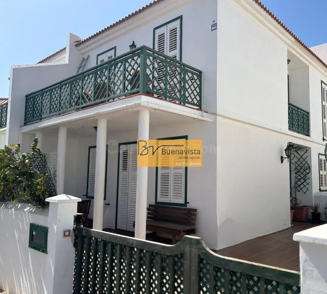 Casa Tipo Dúplex 3 habitaciones en venta - Playa abades