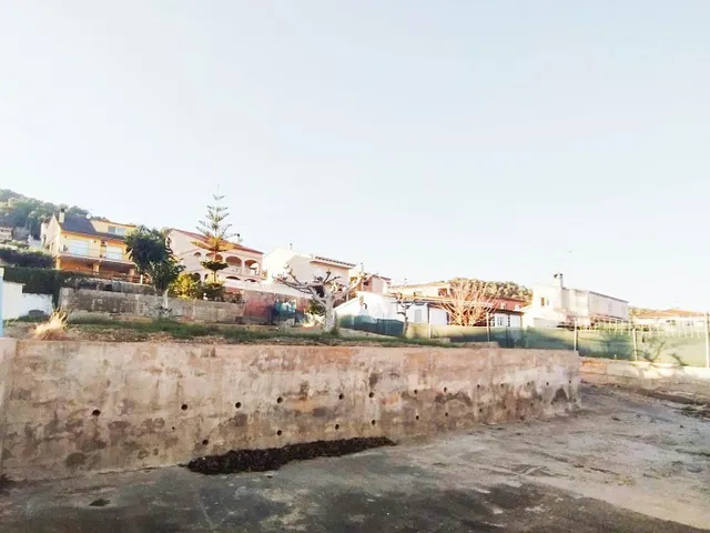 PARCELA EDIFICABLE PLANA A LA VENTA EN CUNIT URBANIZACIÓN LOS ROSALES — 8