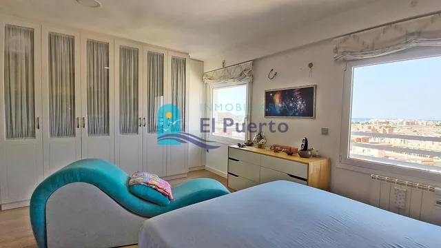 APARTAMENTO REFORMADO A 50 METROS DEL MAR EN EL PASEO DEL PUERTO – REF. 1850 — 24
