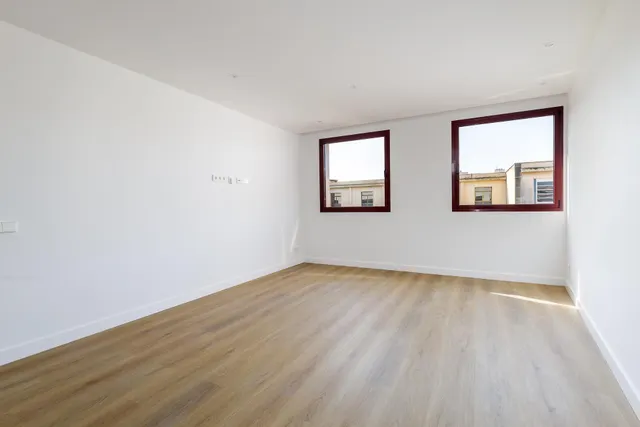 ¡Oportunidad única! Vivienda a estrenar con diseño moderno y plaza de aparcamiento opcional. — 2