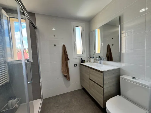 Exclusivo chalet adosado con parcela privada, terraza y piscina en masías – Moncada — 20