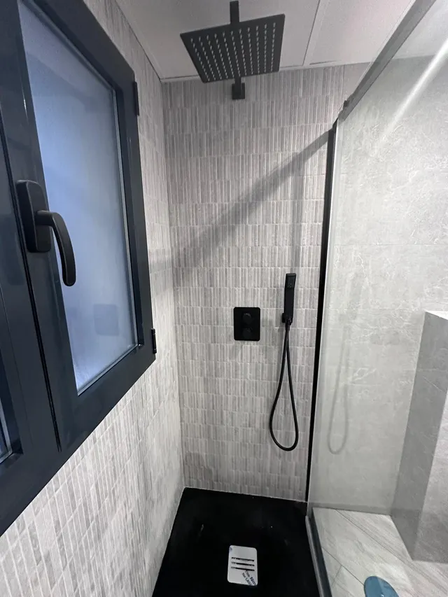 amplio piso reformado  a tan solo 150 metro de la playa la malaguerta — 5
