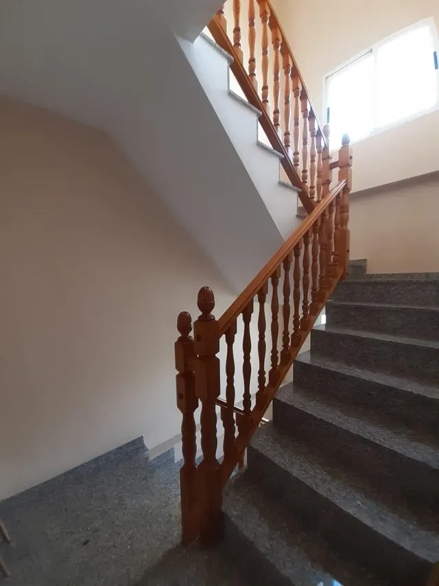 Edificio entero planta baja y 3 alturas — 21
