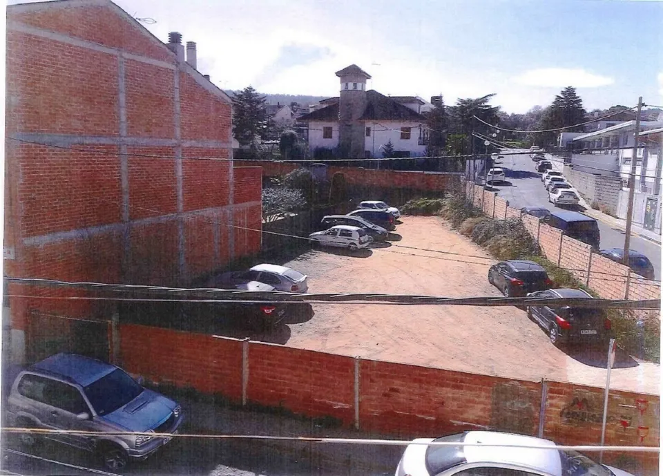 SOLAR EDIFICABLE EN VENDA A ARTÉS