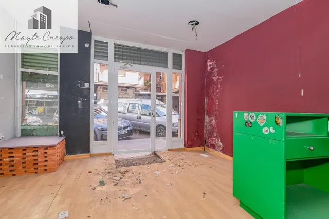 LOCAL EN CALLE SOL 25 CON 55 METROS — 7