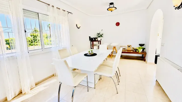 Villa 4 habitaciones 219m² en venta - Doña Pepa — 7