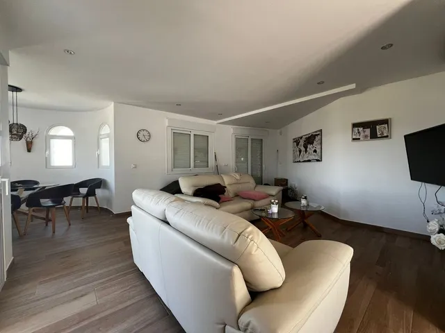 Chalet 4 habitaciones 350m² en venta - Costa Del Sol — 11