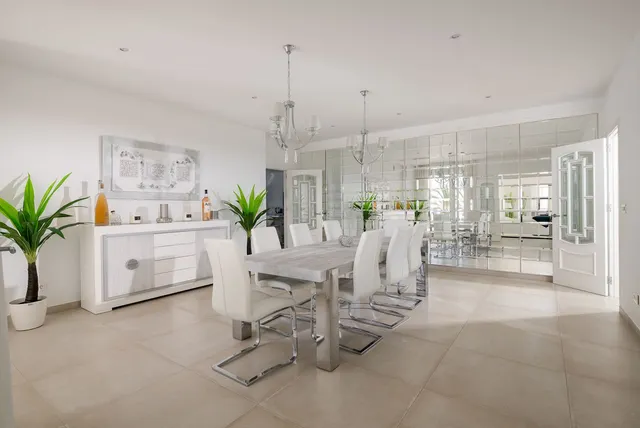 Chalet 9 habitaciones 1112m² en venta - Marbella — 8