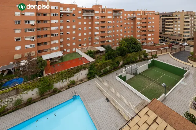 Piso de dos dormitorios en Sanders, en urbanización privada con piscina, pistas de padel, plaza de garaje y trastero — 35