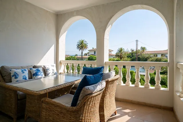 PRECIOSO APARTAMENTO CON AMPLIA TERRAZA Y LICENCIA TURÍSTICA EN PRIMERA LÍNEA DE PLAYA !! — 7